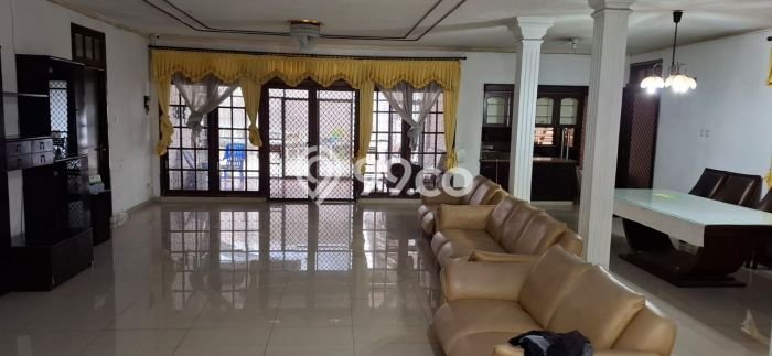 Rumah Luxury Modern Siap Huni di Jelambar Jakarta Barat Rumah Luxury Modern Siap Huni di Jelambar Jakarta Barat