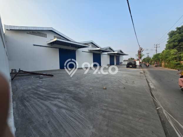 Unit Komersial Disewakan di Tangerang Area Strategis Harga Kompetitif Unit Komersial Disewakan di Tangerang Area Strategis Harga Kompetitif