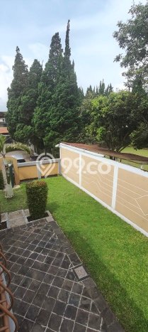 Vila Kawasan , Area 1035m2m², Akses ke Fasilitas Umum Vila Kawasan , Area 1035m2m², Akses ke Fasilitas Umum