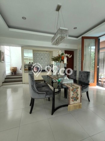Ready to Use! Luxury House LT 420m2 Desain Elegan di Kota Baru Parahyangan Ready to Use! Luxury House LT 420m2 Desain Elegan di Kota Baru Parahyangan