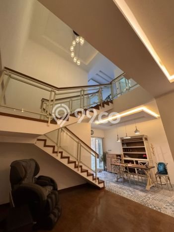 For Sale! Luxury House LT 175m2 Desain Elegan di Buah Batu For Sale! Luxury House LT 175m2 Desain Elegan di Buah Batu