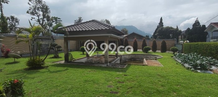 Vila Kawasan , Area 1035m2m², Akses ke Fasilitas Umum Vila Kawasan , Area 1035m2m², Akses ke Fasilitas Umum