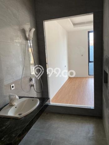 Rumah Elit Modern Tanpa Renovasi di Citra Garden Jakarta Barat Rumah Elit Modern Tanpa Renovasi di Citra Garden Jakarta Barat