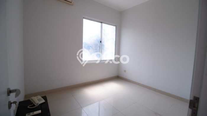 For Sale! Premium House LT 120m2 Desain Elegan di Green Lake City For Sale! Premium House LT 120m2 Desain Elegan di Green Lake City