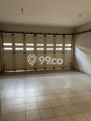 Rumah Mewah LB 270m2 Siap Huni Desain Elegan di Alam Sutera, Tangerang Rumah Mewah LB 270m2 Siap Huni Desain Elegan di Alam Sutera, Tangerang