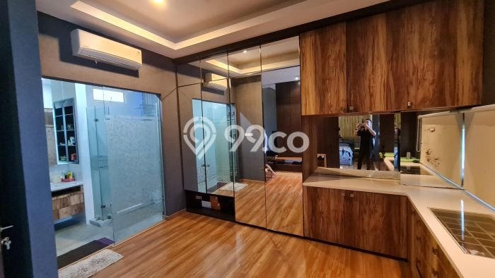 For Sale! Luxury House LT 216m2 Desain Elegan di Pantai Indah Kapuk For Sale! Luxury House LT 216m2 Desain Elegan di Pantai Indah Kapuk