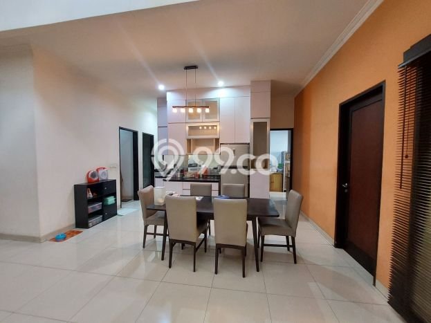 Untuk Dijual! Ruko di BSD Kencana Loka Tangerang LT 250m2 / LB 220m2 Kawasan Bisnis Untuk Dijual! Ruko di BSD Kencana Loka Tangerang LT 250m2 / LB 220m2 Kawasan Bisnis