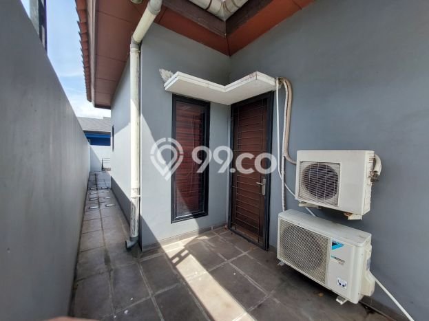 Untuk Dijual! Ruko di BSD Kencana Loka Tangerang LT 250m2 / LB 220m2 Kawasan Bisnis Untuk Dijual! Ruko di BSD Kencana Loka Tangerang LT 250m2 / LB 220m2 Kawasan Bisnis