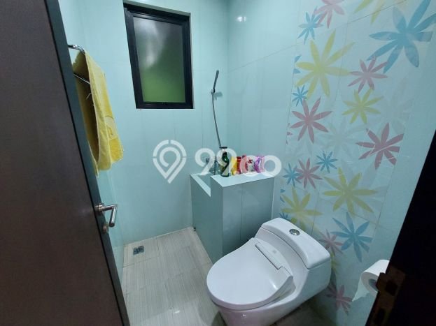 Untuk Dijual! Ruko di BSD Kencana Loka Tangerang LT 250m2 / LB 220m2 Kawasan Bisnis Untuk Dijual! Ruko di BSD Kencana Loka Tangerang LT 250m2 / LB 220m2 Kawasan Bisnis