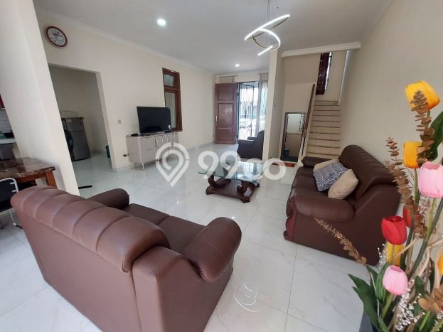 Rumah Cantik Siap Huni Di Serpong Luas 150m2 Lokasi Strategis Rumah Cantik Siap Huni Di Serpong Luas 150m2 Lokasi Strategis