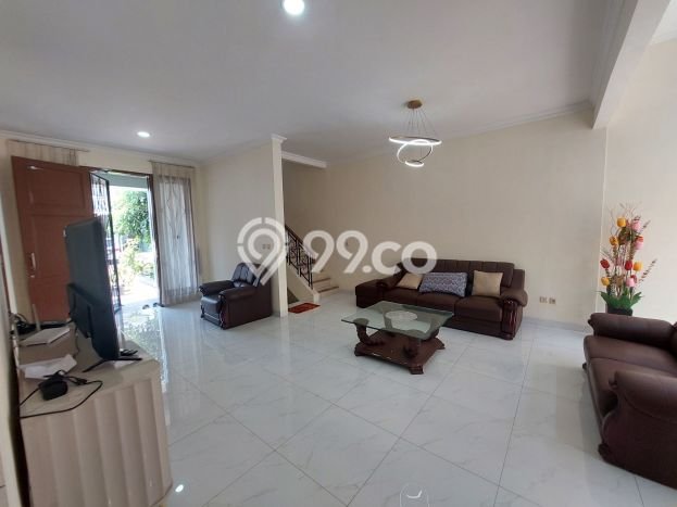 Rumah Cantik Siap Huni Di Serpong Luas 150m2 Lokasi Strategis Rumah Cantik Siap Huni Di Serpong Luas 150m2 Lokasi Strategis