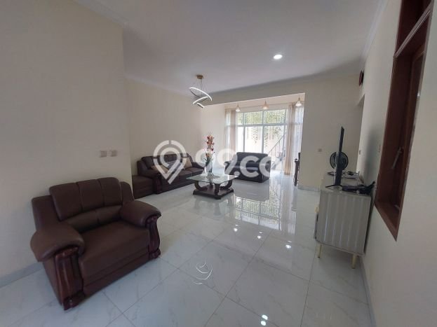 Rumah Cantik Siap Huni Di Serpong Luas 150m2 Lokasi Strategis Rumah Cantik Siap Huni Di Serpong Luas 150m2 Lokasi Strategis