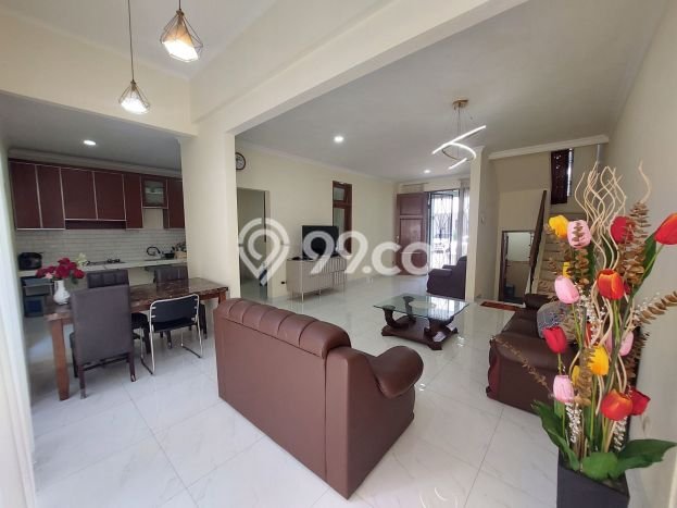 Rumah Cantik Siap Huni Di Serpong Luas 150m2 Lokasi Strategis Rumah Cantik Siap Huni Di Serpong Luas 150m2 Lokasi Strategis