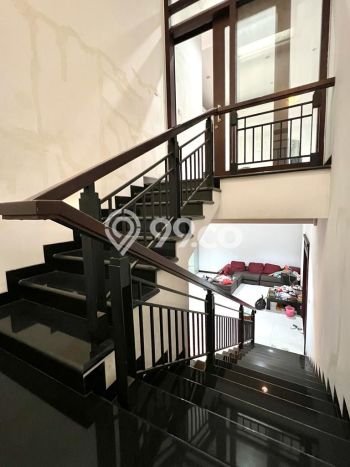 Dijual Rumah Mewah Exclusive di Batununggal, Bandung Dijual Rumah Mewah Exclusive di Batununggal, Bandung