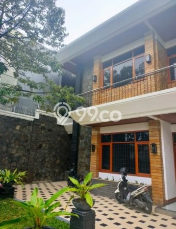 Rumah Luxury Modern Tanpa Renovasi di Taman Holis Indah Bandung Rumah Luxury Modern Tanpa Renovasi di Taman Holis Indah Bandung