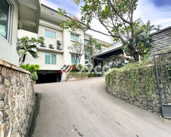 POTENSI BESAR! Hotel Kawasan , Luas 1400m2m², Lokasi Jalan Utama POTENSI BESAR! Hotel Kawasan , Luas 1400m2m², Lokasi Jalan Utama