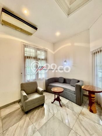 Hunian Elit LB 500m2 Siap Pakai Desain Elegan di Kemang, Jakarta Selatan Hunian Elit LB 500m2 Siap Pakai Desain Elegan di Kemang, Jakarta Selatan
