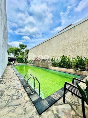 Rumah Luxury Modern Tanpa Renovasi di Fatmawati Jakarta Selatan Rumah Luxury Modern Tanpa Renovasi di Fatmawati Jakarta Selatan