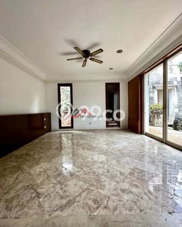 Rumah Mewah Siap Huni LT 1634m2 di Cilandak, Jakarta Selatan Rumah Mewah Siap Huni LT 1634m2 di Cilandak, Jakarta Selatan