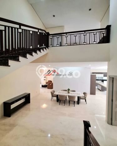 Rumah Elit Modern Siap Huni di Pondok Indah Jakarta Selatan Rumah Elit Modern Siap Huni di Pondok Indah Jakarta Selatan