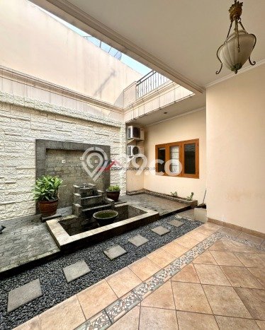 Rumah Luxury Modern Tanpa Renovasi di Lebak Bulus Jakarta Selatan Rumah Luxury Modern Tanpa Renovasi di Lebak Bulus Jakarta Selatan