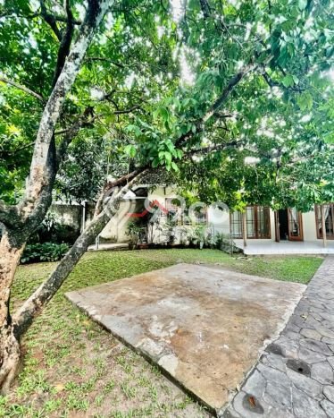 For Sale! Premium House LT 835m2 Desain Modern di Pejaten For Sale! Premium House LT 835m2 Desain Modern di Pejaten