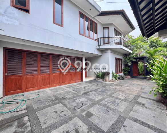 Rumah Elit Modern Siap Huni di Kemang Jakarta Selatan Rumah Elit Modern Siap Huni di Kemang Jakarta Selatan