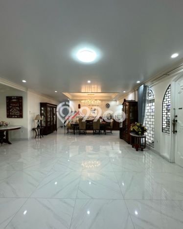 For Sale! Premium House LT 962m2 Desain Elegan di Cipete For Sale! Premium House LT 962m2 Desain Elegan di Cipete