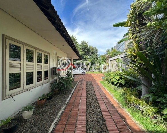 Rumah Elit Modern Siap Huni di Cipete Jakarta Selatan Rumah Elit Modern Siap Huni di Cipete Jakarta Selatan