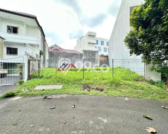 Tanah Dijual Area Strategis di Pondok Indah Jakarta Selatan 374m2 Tanah Dijual Area Strategis di Pondok Indah Jakarta Selatan 374m2