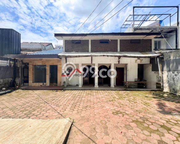 Rumah Eksklusif Siap Huni LT 488m2 di Kebayoran Baru, Jakarta Selatan Rumah Eksklusif Siap Huni LT 488m2 di Kebayoran Baru, Jakarta Selatan