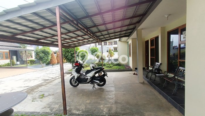 Rumah Modern Cantik 4 Kamar Siap Huni di Cipanas Rumah Modern Cantik 4 Kamar Siap Huni di Cipanas