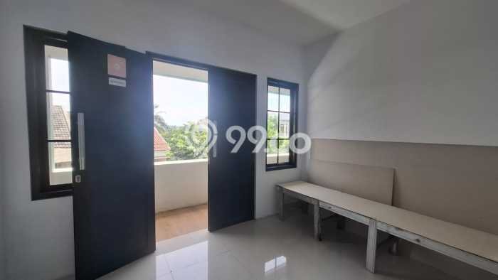 Dijual! Komersial di Citayam Depok LT 173m2 / LB 100m2 Kawasan Bisnis Dijual! Komersial di Citayam Depok LT 173m2 / LB 100m2 Kawasan Bisnis