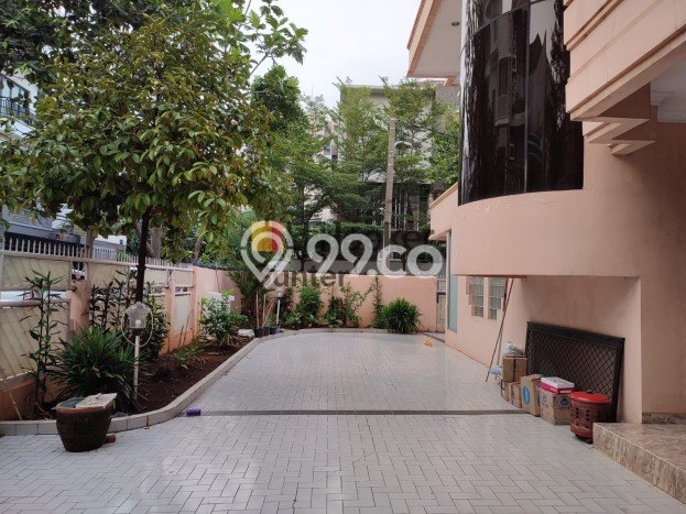 Ready to Use! Luxury House LT 306m2 Desain Elegan di Sunter Ready to Use! Luxury House LT 306m2 Desain Elegan di Sunter