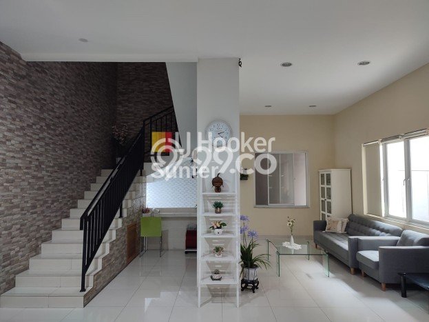 Jual Rumah Luas Elegan Dengan View Eksklusif di Pluit, Jakarta Utara Jual Rumah Luas Elegan Dengan View Eksklusif di Pluit, Jakarta Utara