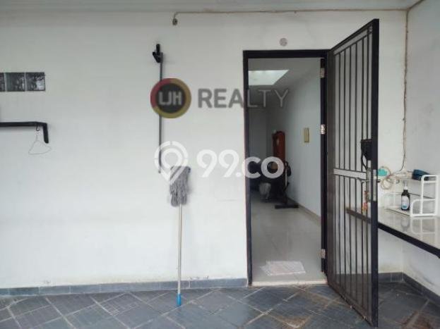 Hunian Mewah LB 240m2 Siap Pakai Desain Elegan di Sunter, Jakarta Utara Hunian Mewah LB 240m2 Siap Pakai Desain Elegan di Sunter, Jakarta Utara