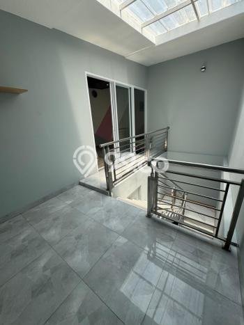 Siap Huni Rumah Mewah 4 Kamar di Kelapa Gading Dekat ke Mana Pun Siap Huni Rumah Mewah 4 Kamar di Kelapa Gading Dekat ke Mana Pun