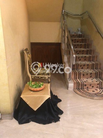 Rumah Elit LB 400m2 Siap Pakai Desain Elegan di Sunter, Jakarta Utara Rumah Elit LB 400m2 Siap Pakai Desain Elegan di Sunter, Jakarta Utara