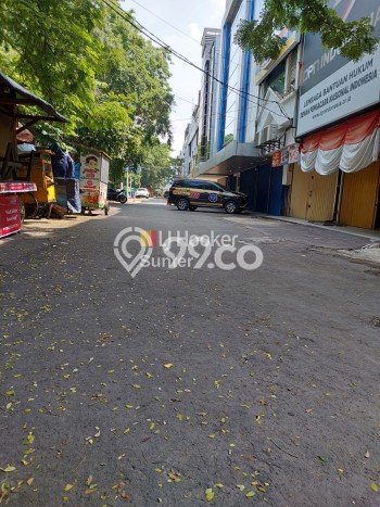 Ruko Dijual di Jakarta Pusat LT 91m2 & LB 210m2 Lokasi Terbaik! Ruko Dijual di Jakarta Pusat LT 91m2 & LB 210m2 Lokasi Terbaik!