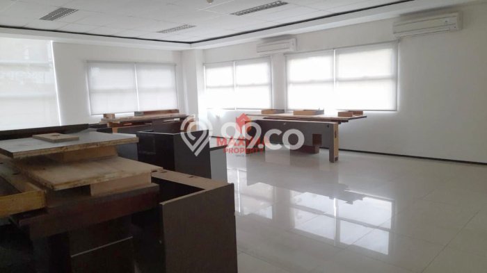 Disewakan Gudang di Semarang Barat Semarang LT 4583m2, LB 1700m2 Disewakan Gudang di Semarang Barat Semarang LT 4583m2, LB 1700m2