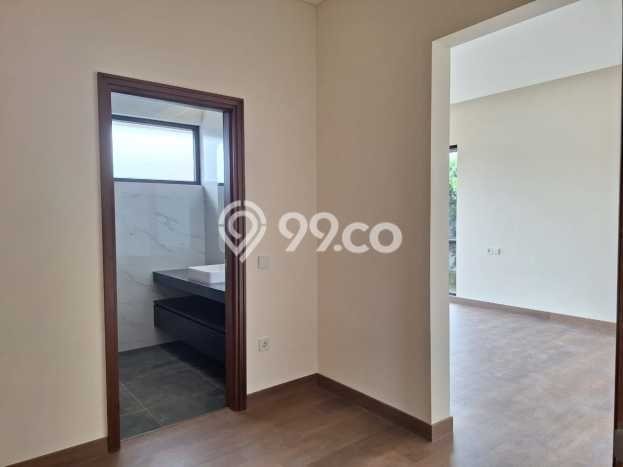 Rumah Elit Modern Tanpa Renovasi di BSD The Icon Tangerang Rumah Elit Modern Tanpa Renovasi di BSD The Icon Tangerang