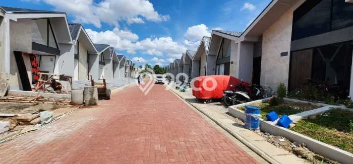 Dijual Rumah Eksklusif 2 KT di Tangerang Kota, Tangerang Dijual Rumah Eksklusif 2 KT di Tangerang Kota, Tangerang