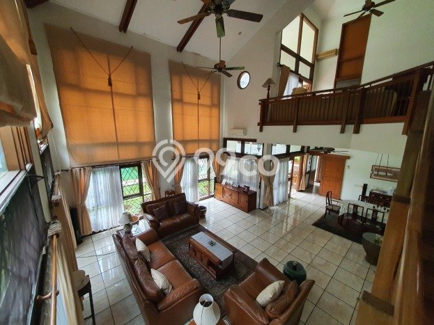 Rumah Luxury Modern Tanpa Renovasi di BSD Bukit Golf Tangerang Rumah Luxury Modern Tanpa Renovasi di BSD Bukit Golf Tangerang