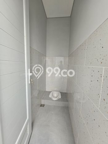 For Sale Hunian Rumah Terawat 3 KT di Gading Serpong, Tangerang For Sale Hunian Rumah Terawat 3 KT di Gading Serpong, Tangerang