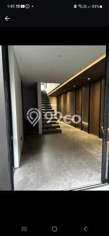 For Sale! Luxury House LT 331m2 Desain Modern di Alam Sutera For Sale! Luxury House LT 331m2 Desain Modern di Alam Sutera