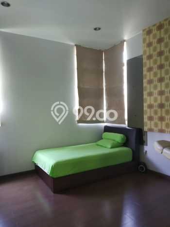Jual Rumah Mewah Elegan Dengan View Cantik di BSD Telaga Golf, Tangerang Jual Rumah Mewah Elegan Dengan View Cantik di BSD Telaga Golf, Tangerang