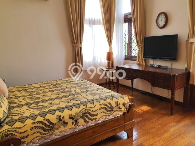 Rumah Luxury Modern Tanpa Renovasi di BSD Bukit Golf Tangerang Rumah Luxury Modern Tanpa Renovasi di BSD Bukit Golf Tangerang