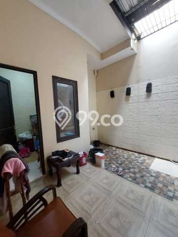 Rumah Elit Modern Tanpa Renovasi di BSD Nusaloka Tangerang Rumah Elit Modern Tanpa Renovasi di BSD Nusaloka Tangerang