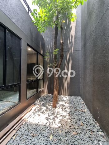 For Sale! Luxury House LT 331m2 Desain Modern di Alam Sutera For Sale! Luxury House LT 331m2 Desain Modern di Alam Sutera