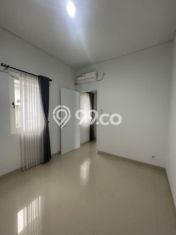 Jual Rumah Eksklusif 3 KT di BSD, Tangerang Jual Rumah Eksklusif 3 KT di BSD, Tangerang